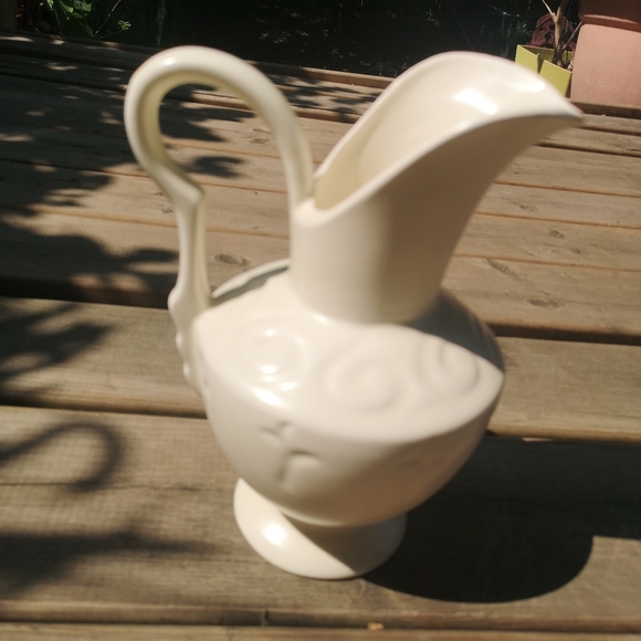 Ivory /Cream Porcelain Embossed 9" Pitcher / Art Pottery Vase With Handle - Picture 5 of 10